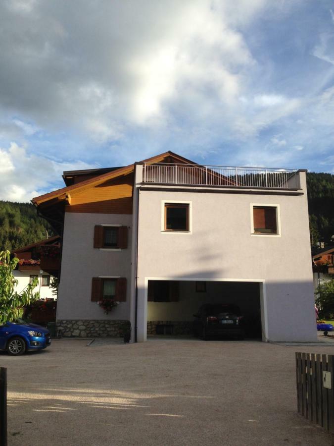 Haus Cosso Apartamento Villabassa Exterior foto
